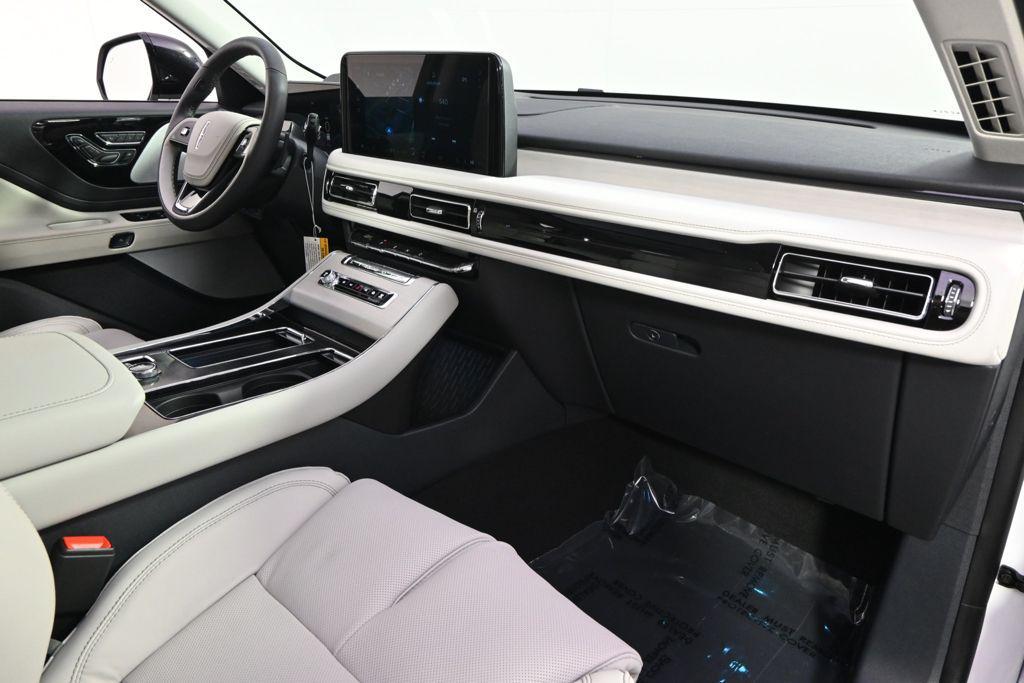 new 2026 Lincoln Aviator car, priced at $75,133