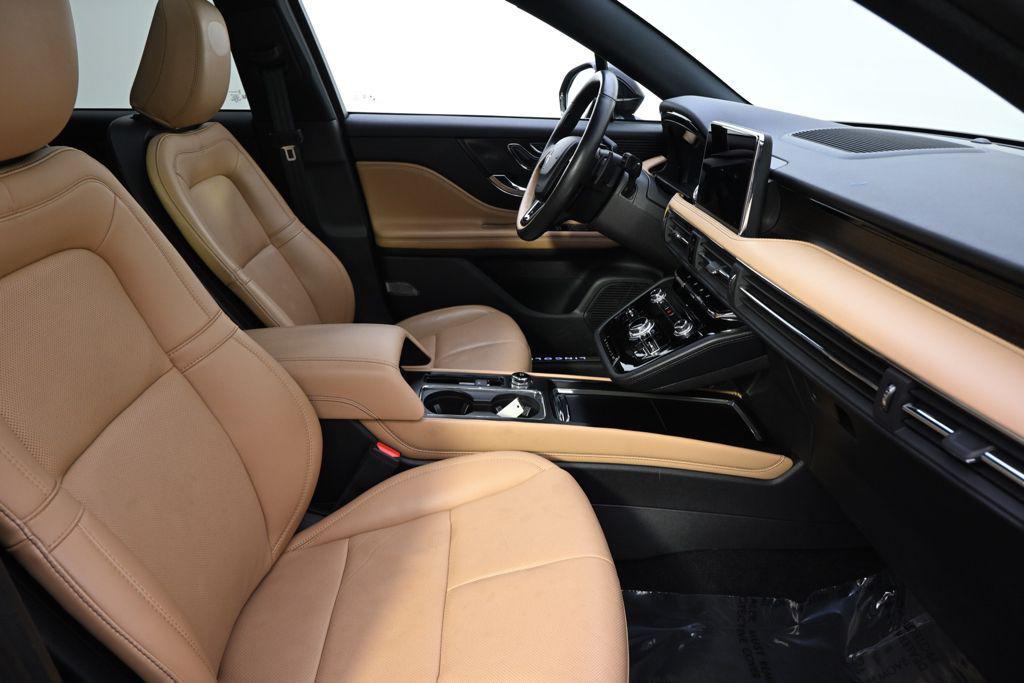 used 2022 Lincoln Corsair car, priced at $33,333