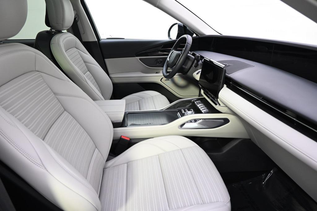 new 2026 Lincoln Nautilus car, priced at $59,999