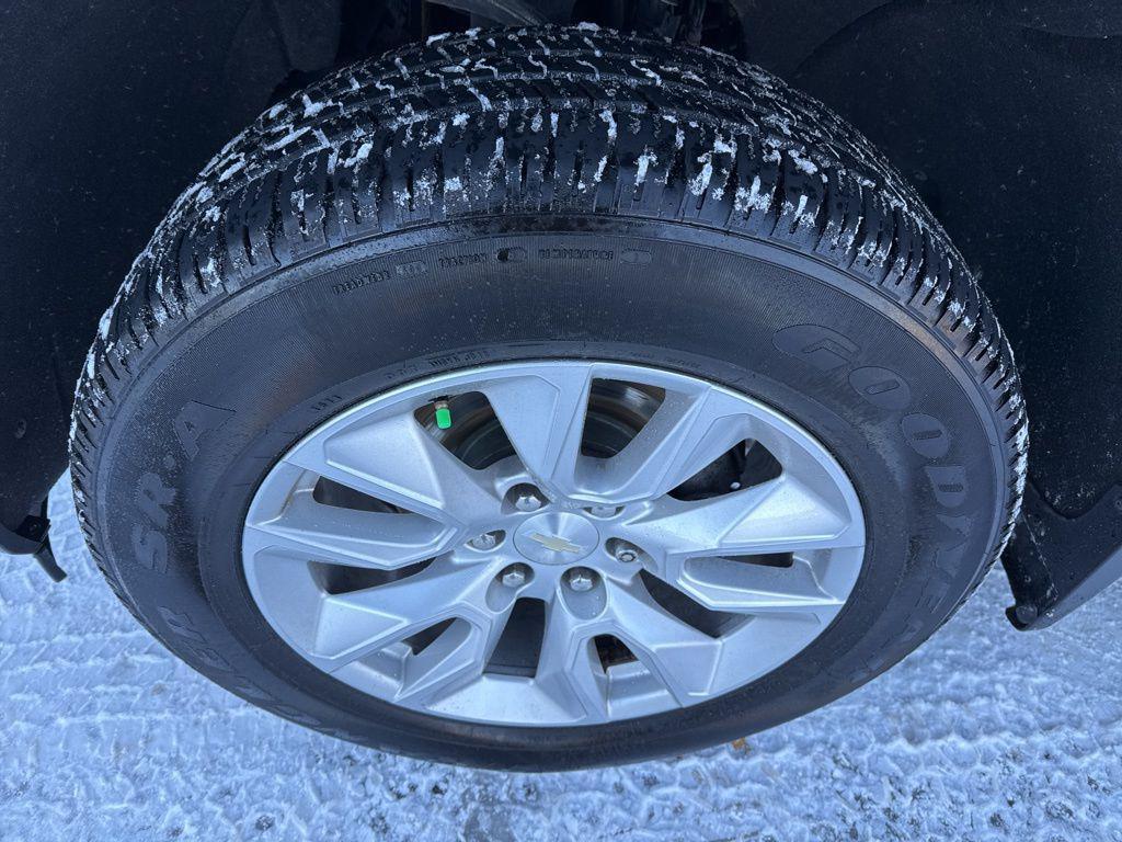 used 2021 Chevrolet Silverado 1500 car, priced at $25,999