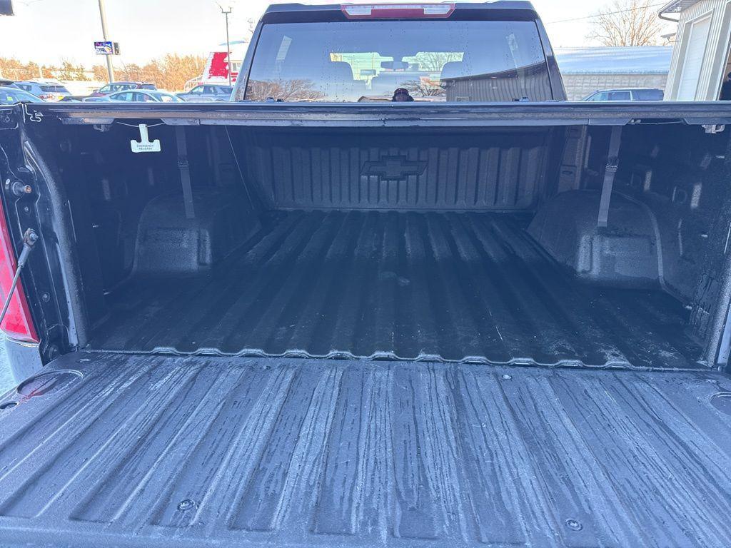 used 2021 Chevrolet Silverado 1500 car, priced at $25,999