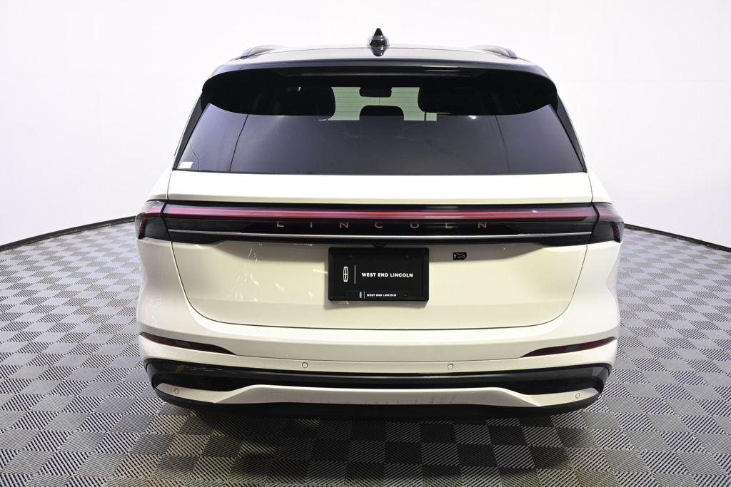 new 2026 Lincoln Nautilus car, priced at $68,720