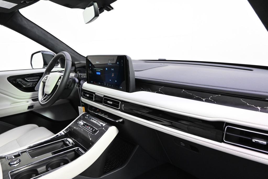 new 2026 Lincoln Aviator car, priced at $87,825
