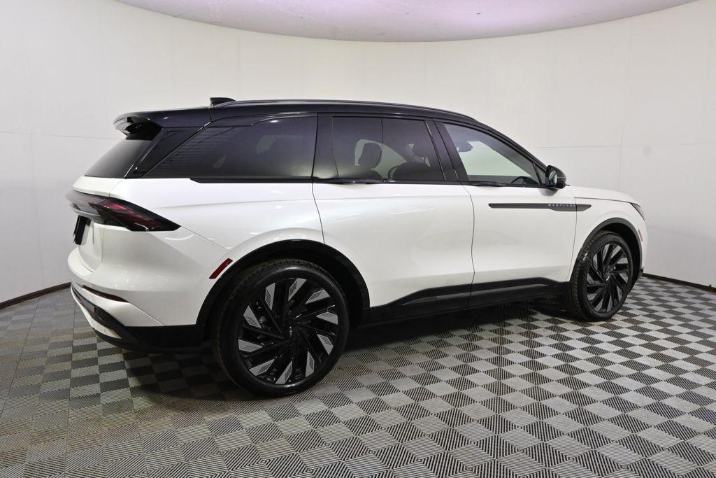 new 2026 Lincoln Nautilus car, priced at $62,546