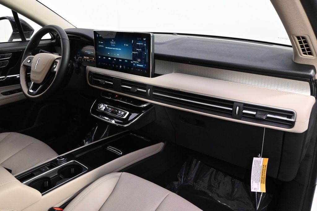 new 2026 Lincoln Corsair car, priced at $44,586