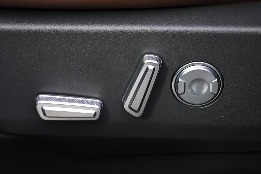 new 2026 Lincoln Nautilus car, priced at $64,131