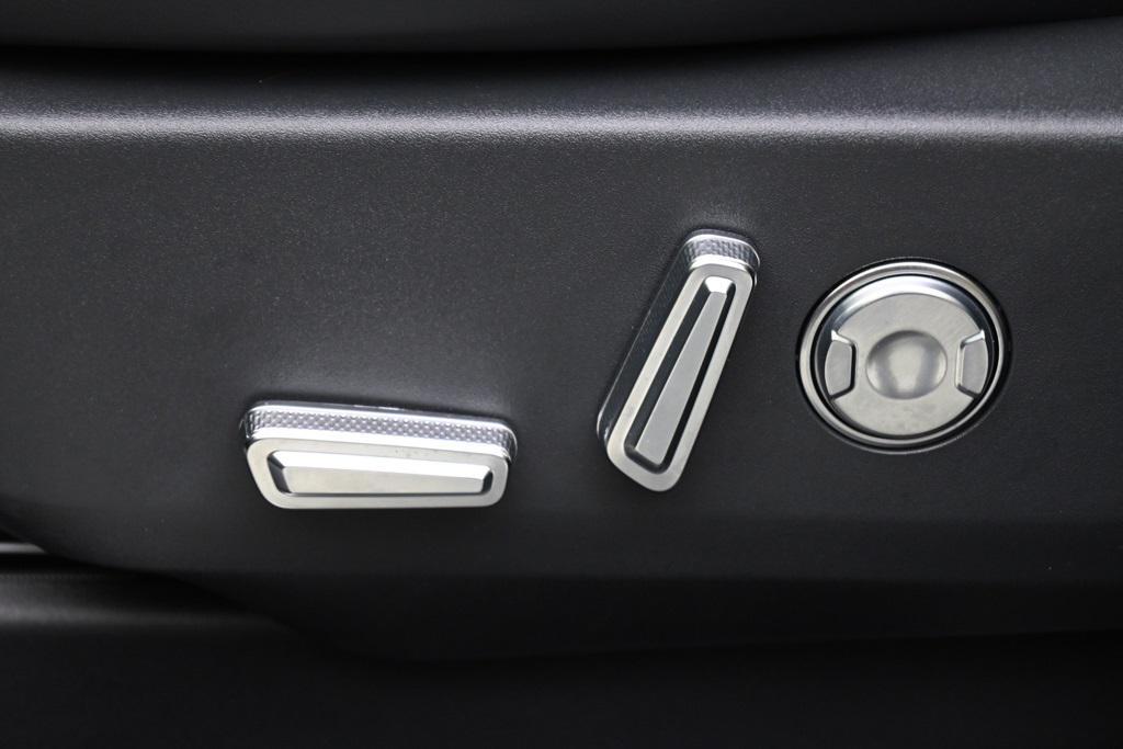 new 2026 Lincoln Nautilus car, priced at $60,999