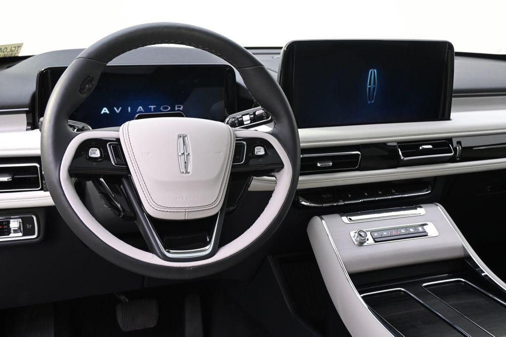 new 2026 Lincoln Aviator car, priced at $70,999