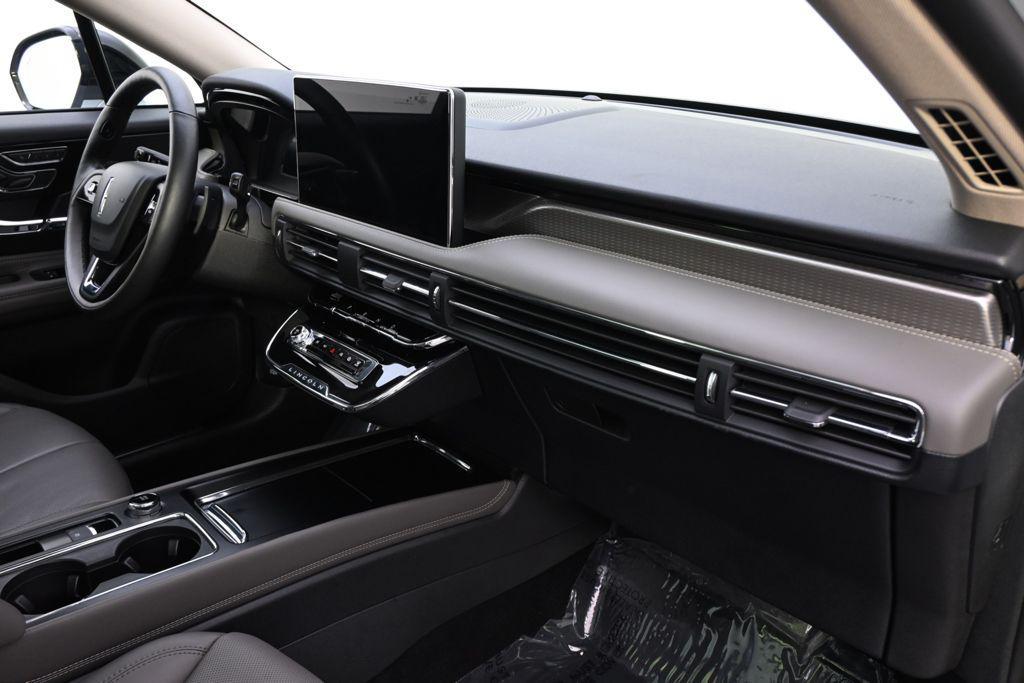 new 2025 Lincoln Corsair car, priced at $42,999