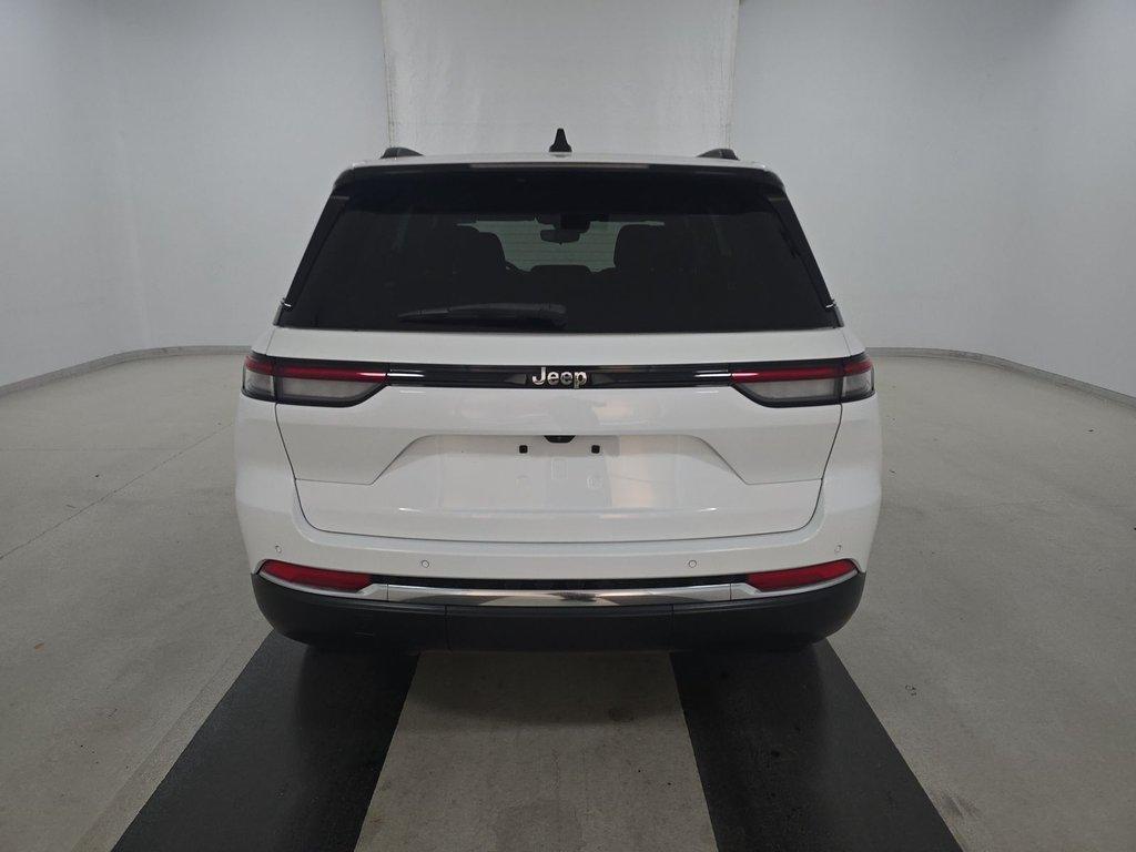 used 2023 Jeep Grand Cherokee car, priced at $30,099