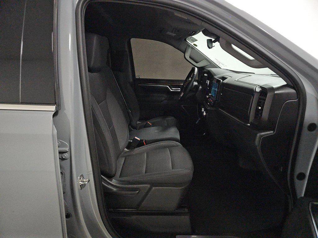 used 2025 GMC Sierra 1500 car, priced at $44,999