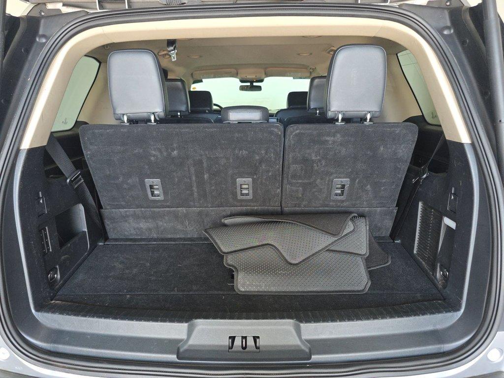 used 2024 Ford Expedition car, priced at $40,399
