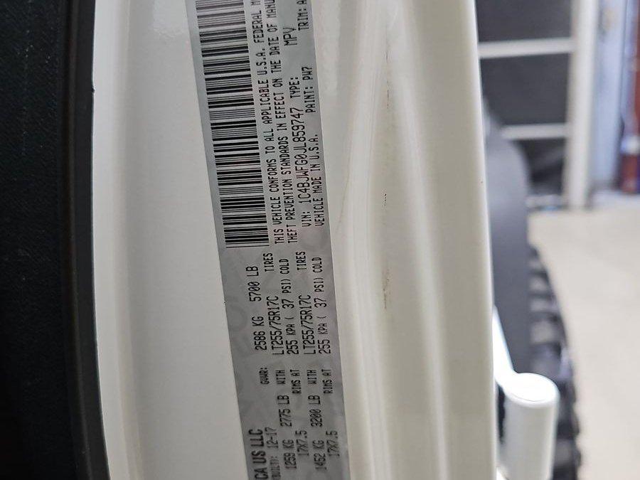 used 2018 Jeep Wrangler JK Unlimited car, priced at $19,799