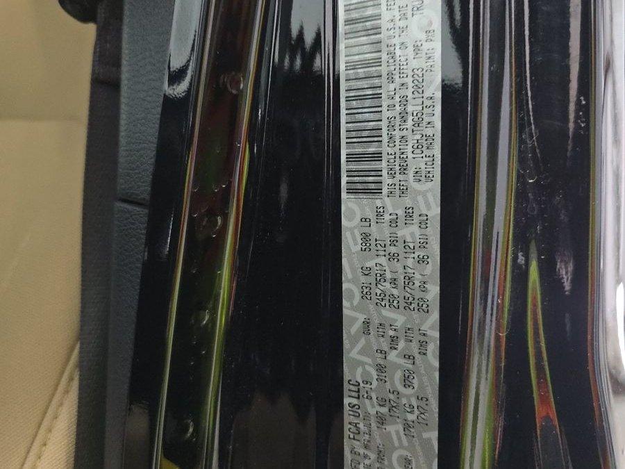 used 2020 Jeep Gladiator car, priced at $28,399