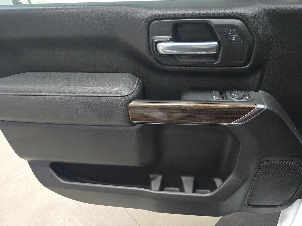 used 2024 Chevrolet Silverado 2500 car, priced at $37,299