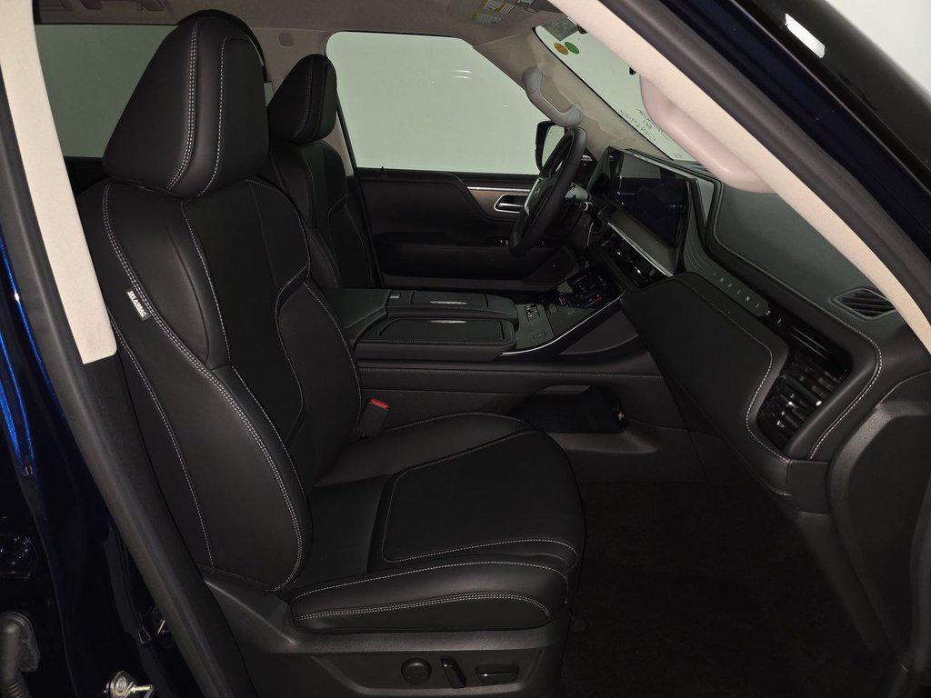 used 2025 INFINITI QX80 car, priced at $72,499