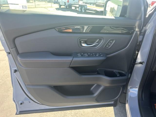 new 2025 Honda Pilot car, priced at $48,991