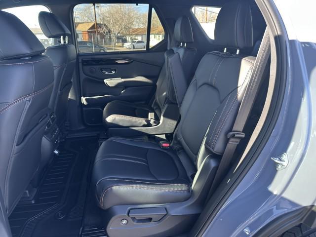 new 2025 Honda Pilot car, priced at $48,991