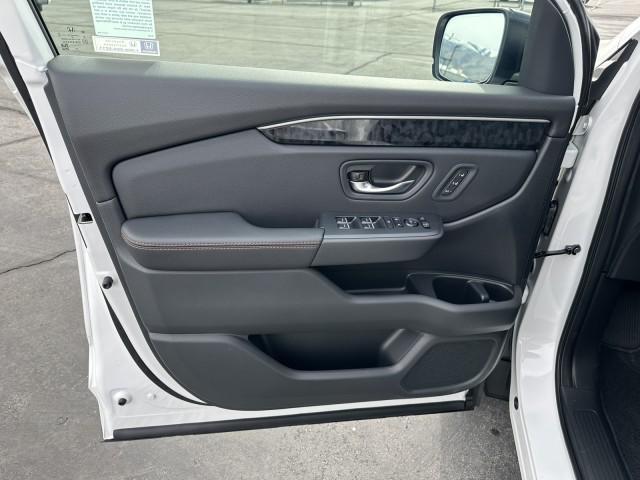 new 2026 Honda Passport car, priced at $55,600