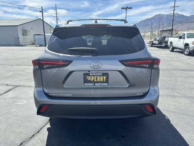 new 2026 Toyota Highlander Hybrid car, priced at $48,932
