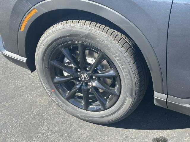 new 2026 Honda CR-V Hybrid car, priced at $41,675