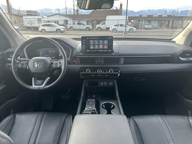 used 2023 Honda Pilot car, priced at $42,998