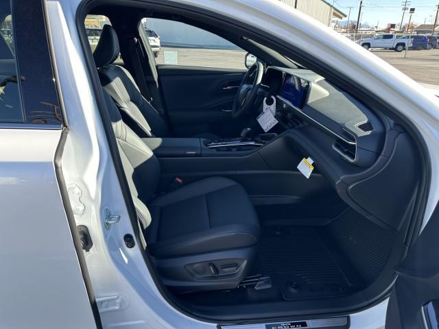 new 2025 Toyota Crown Signia car, priced at $44,998