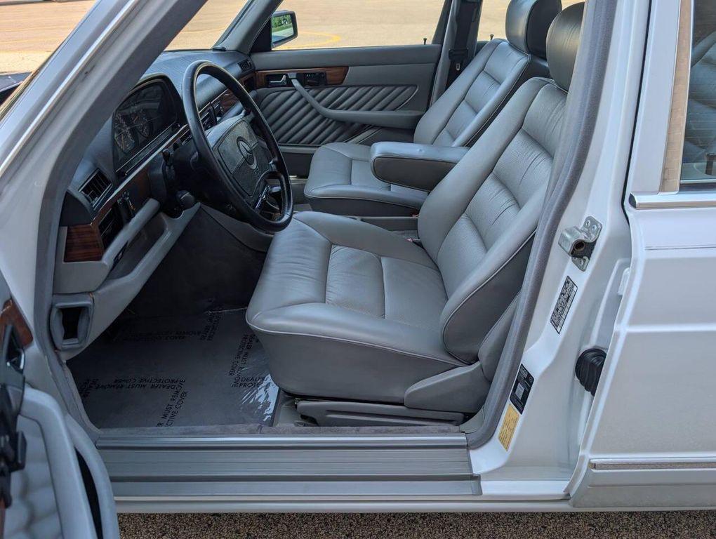 used 1991 Mercedes-Benz S-Class car, priced at $16,900