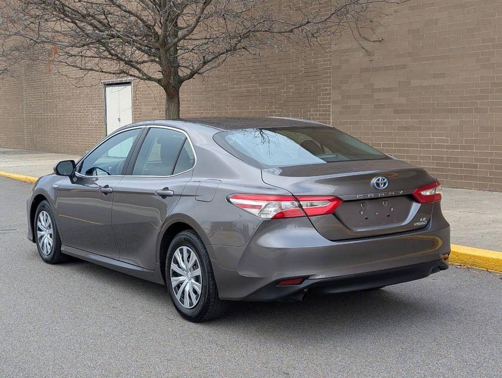 used 2018 Toyota Camry Hybrid car, priced at $16,900