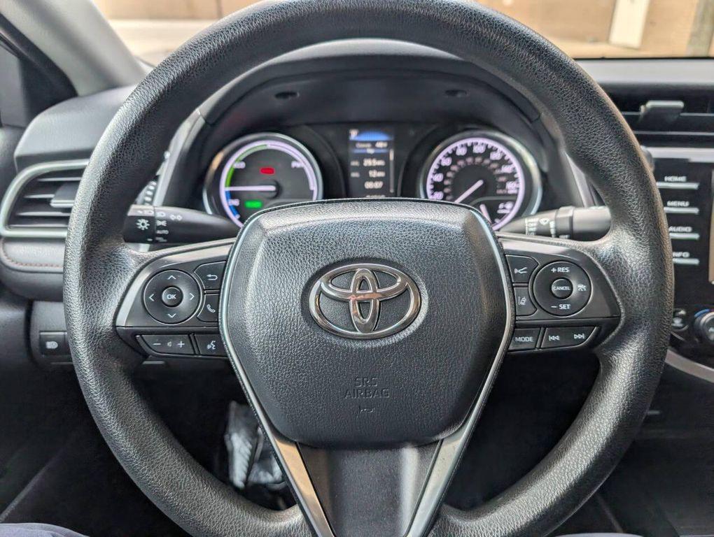 used 2018 Toyota Camry Hybrid car, priced at $16,900