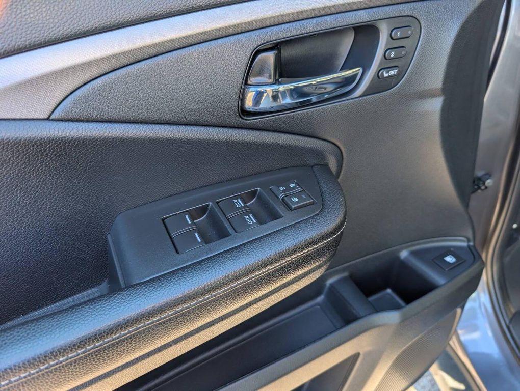 used 2023 Honda Ridgeline car, priced at $27,999