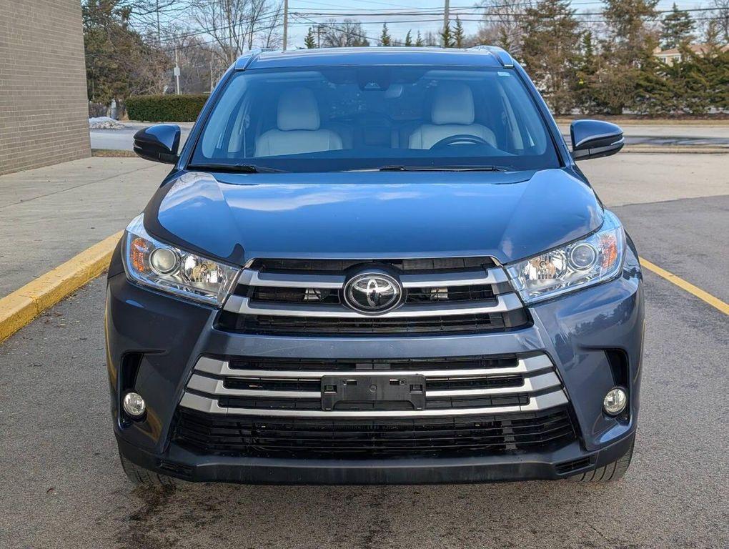 used 2018 Toyota Highlander car, priced at $22,900