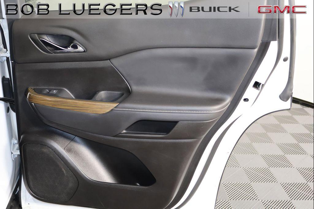 used 2023 GMC Acadia car, priced at $30,944