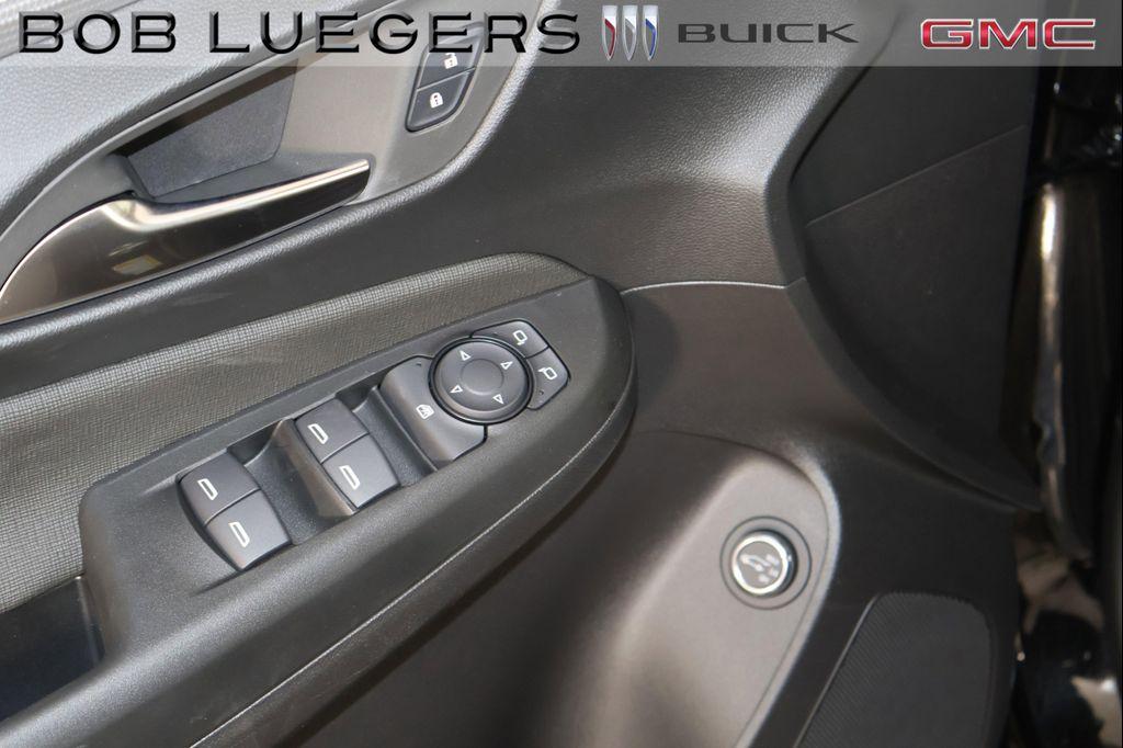 new 2026 Buick Envista car, priced at $32,090