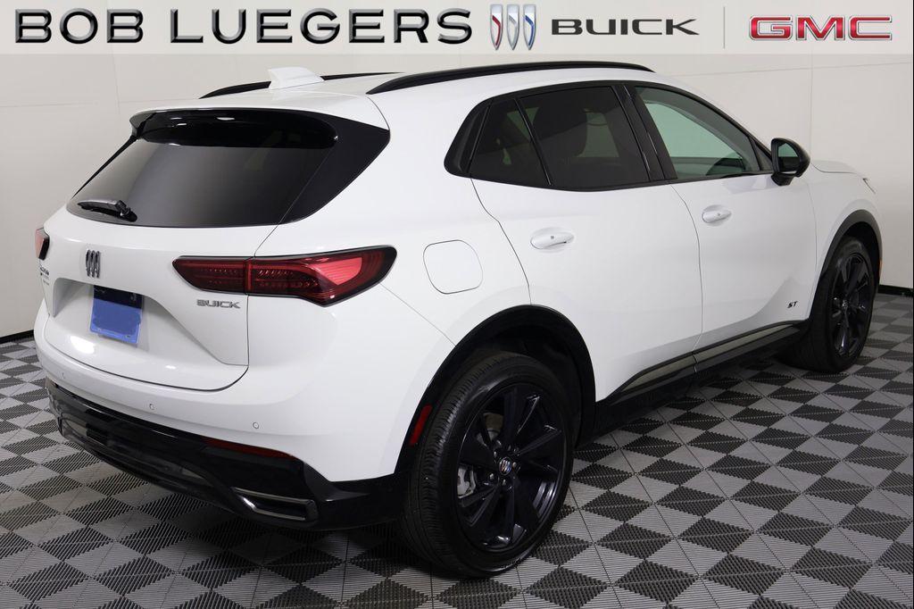 used 2025 Buick Envision car, priced at $30,965