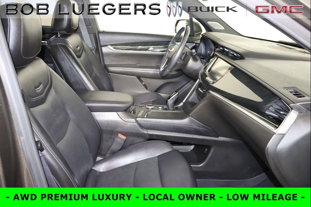 used 2020 Cadillac XT6 car, priced at $32,598