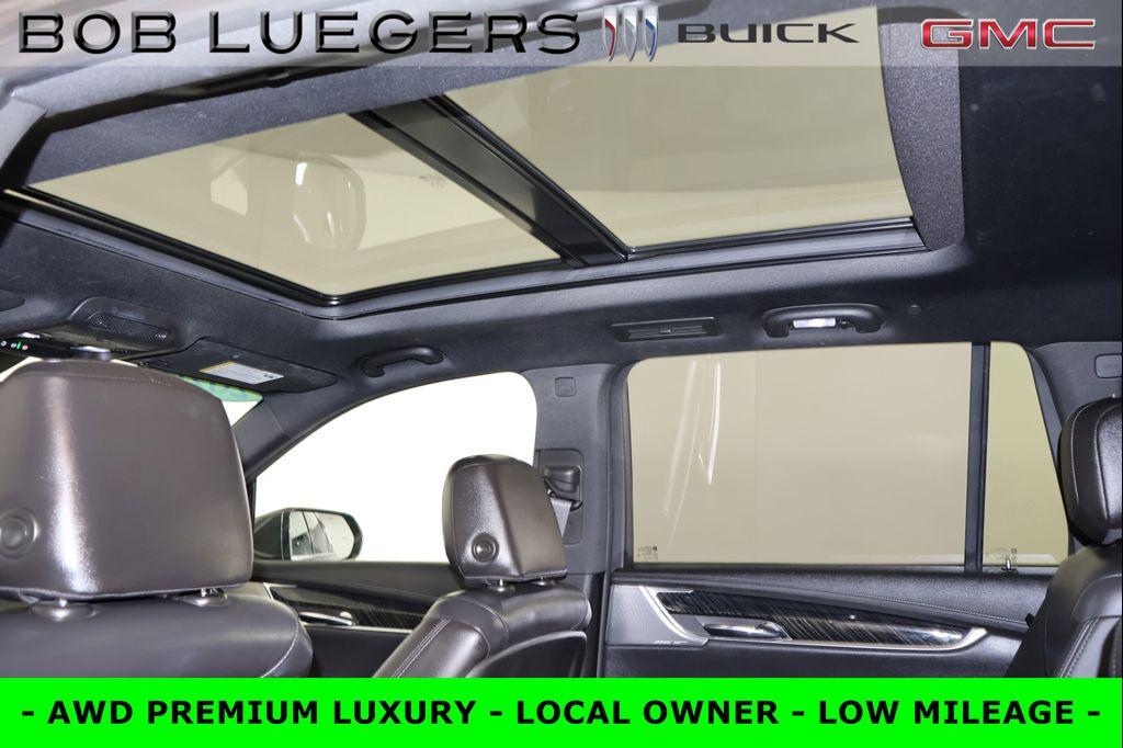 used 2020 Cadillac XT6 car, priced at $32,598