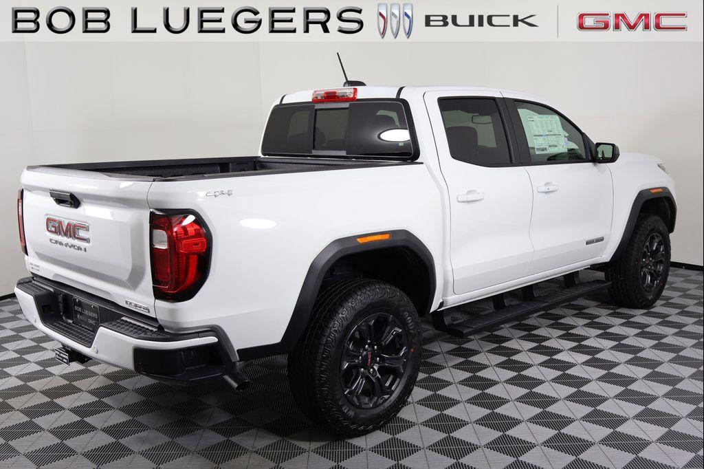 new 2025 GMC Canyon car, priced at $45,371
