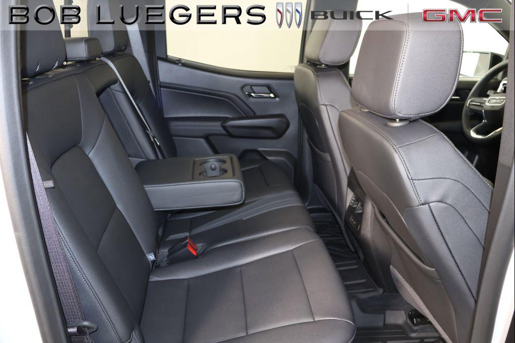 new 2025 GMC Canyon car, priced at $45,371