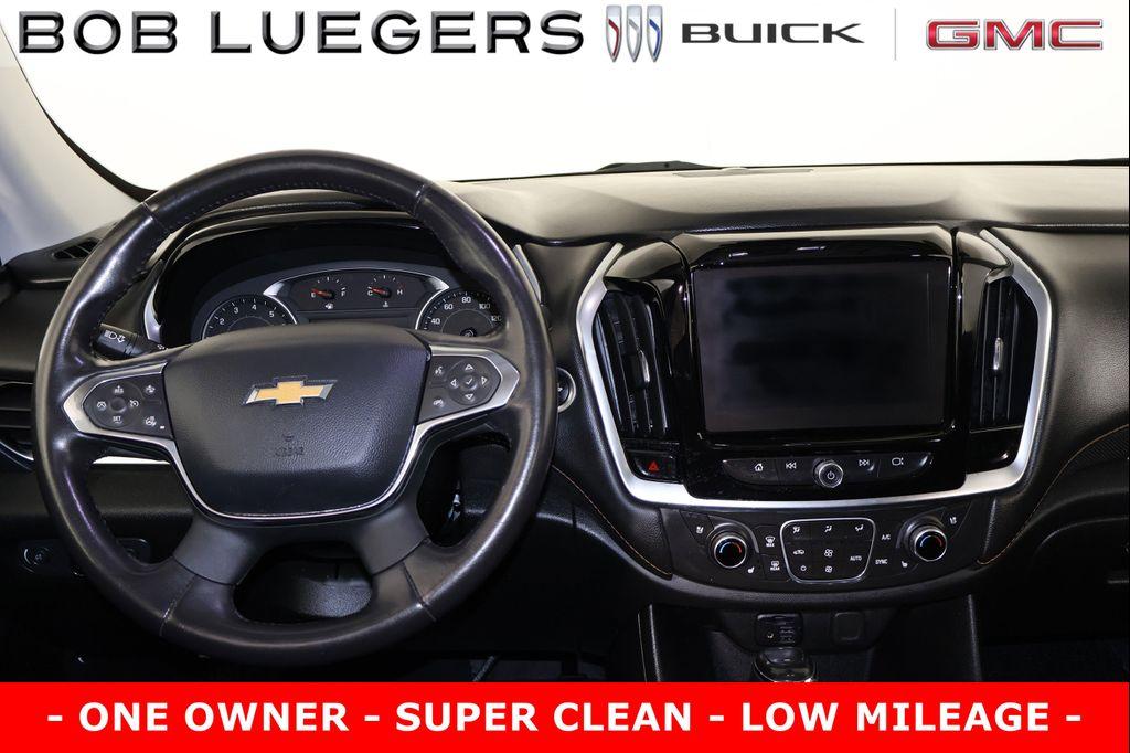 used 2020 Chevrolet Traverse car, priced at $31,989