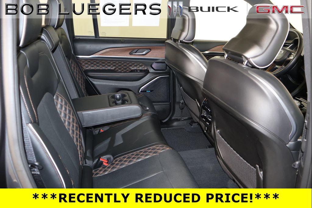 used 2022 Jeep Grand Cherokee car, priced at $40,989