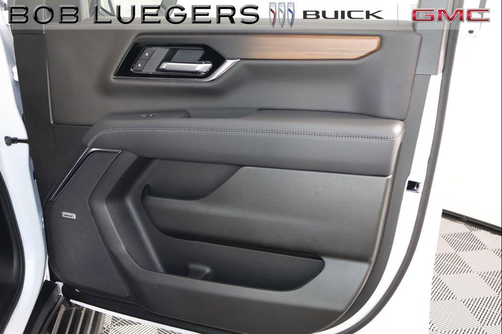 new 2026 GMC Yukon XL car, priced at $95,730