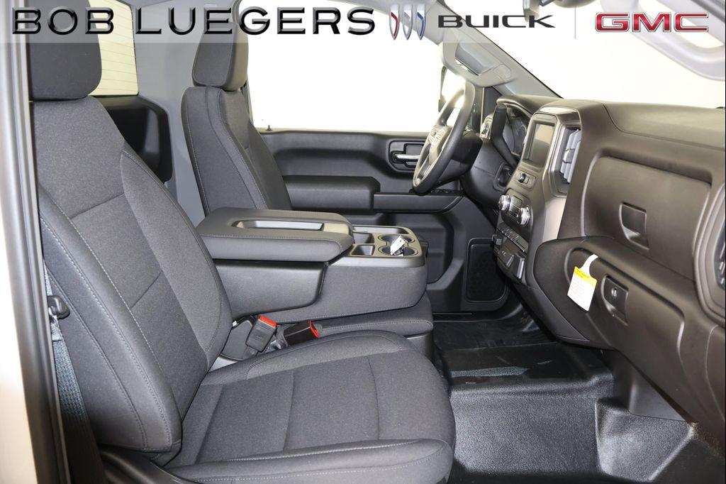 new 2025 GMC Sierra 2500 car, priced at $52,602