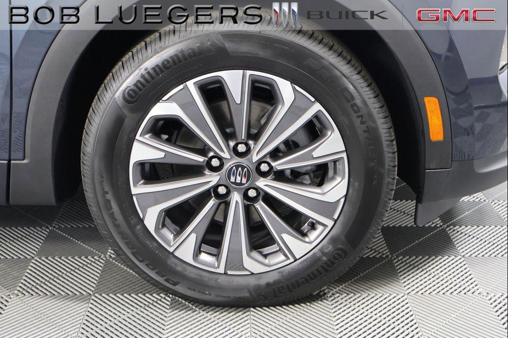 new 2026 Buick Envision car, priced at $44,492