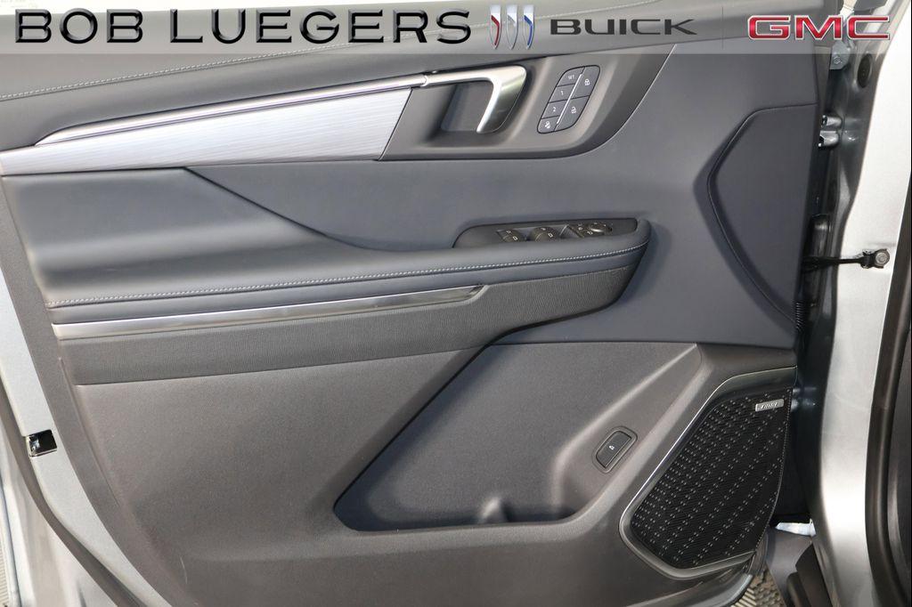 new 2026 Buick Enclave car, priced at $50,172