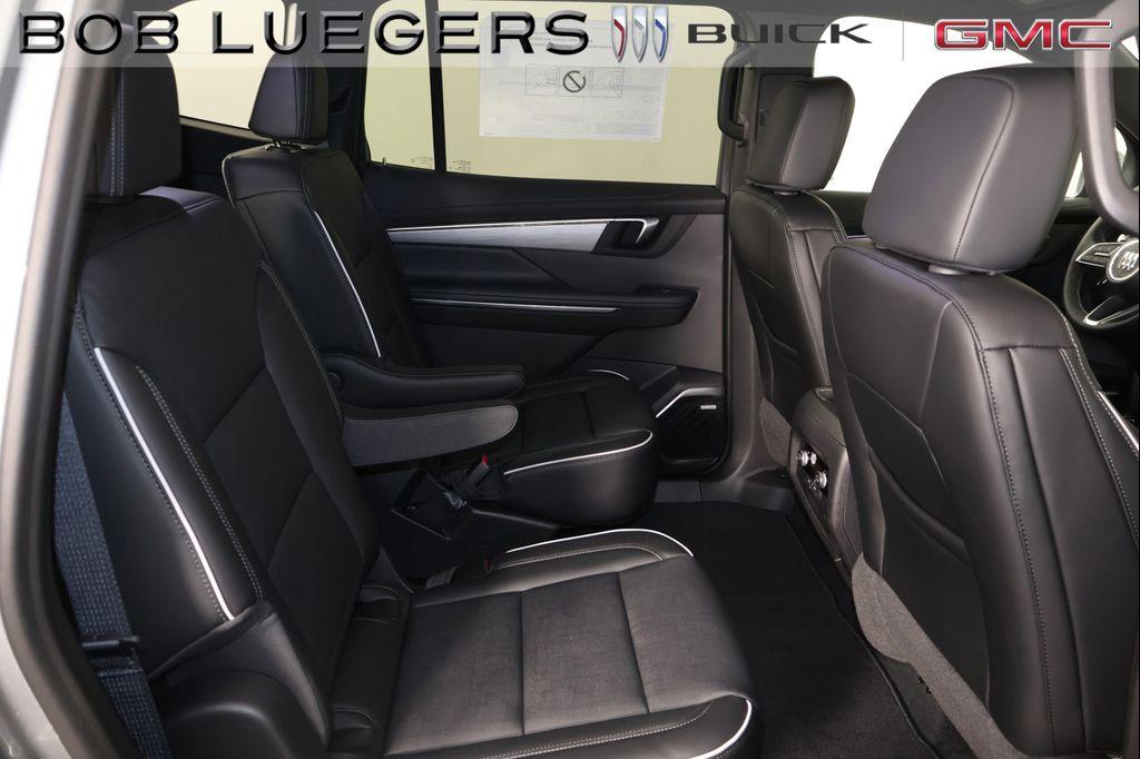 new 2026 Buick Enclave car, priced at $50,172