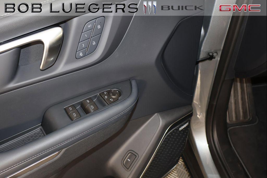 new 2026 Buick Enclave car, priced at $50,172