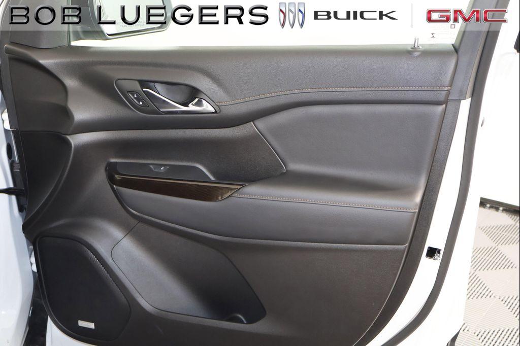 used 2023 GMC Acadia car, priced at $38,986