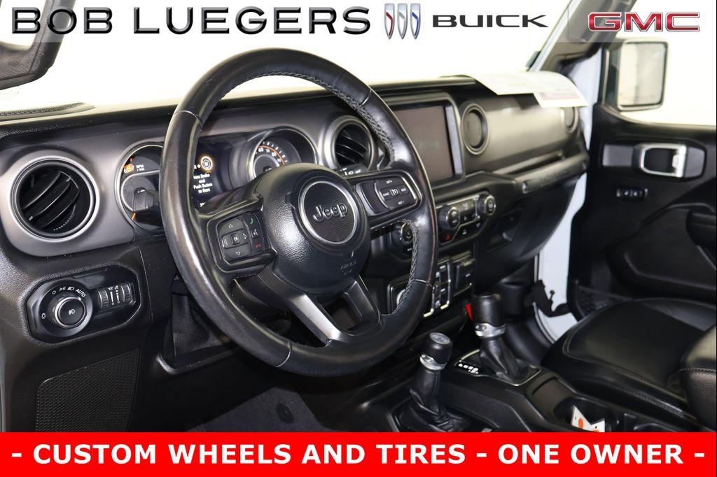 used 2021 Jeep Wrangler Unlimited car, priced at $37,965