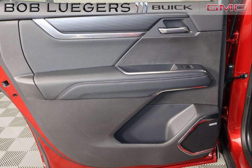 new 2026 GMC Acadia car, priced at $49,989